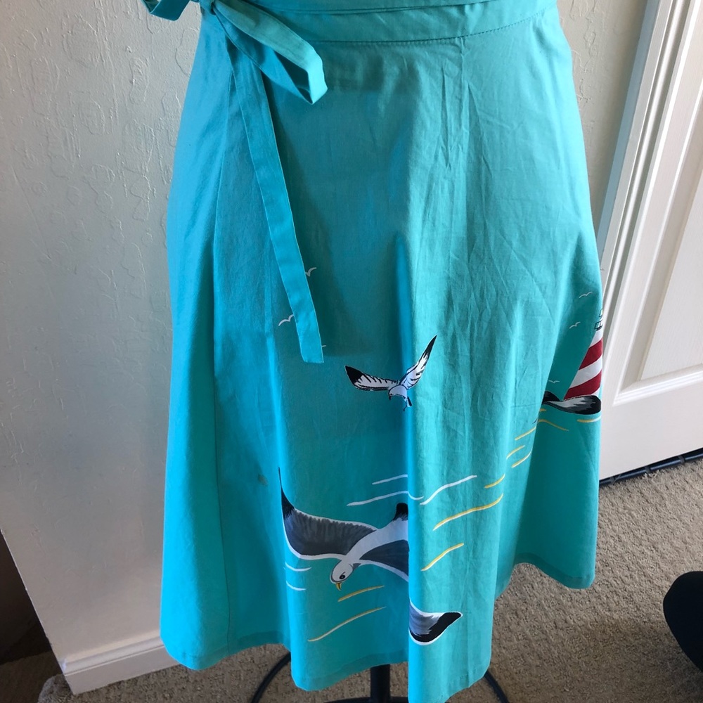 Beautiful 2-Piece Ensemble, Includes Accessories - image 6